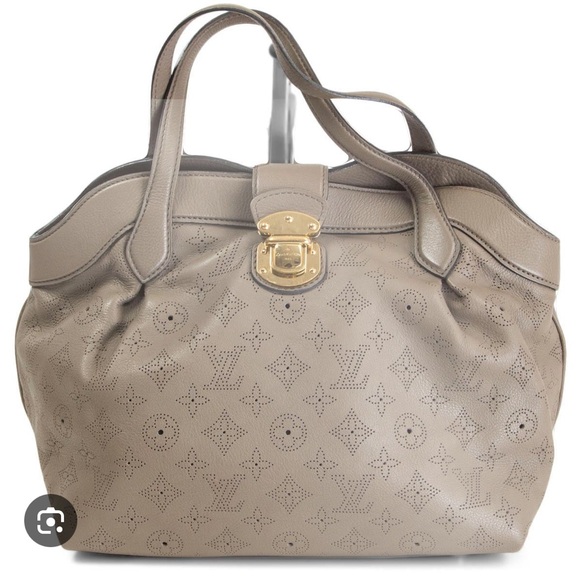 OhMAHINA-LVVV - Picture 3 of 5